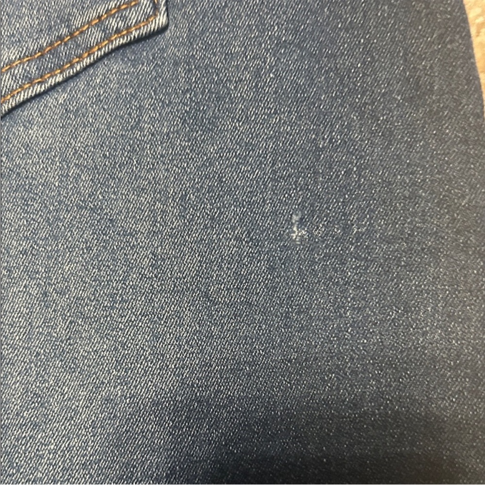 Elegant Blue Denim Midi Skirt - Picture 4 of 4